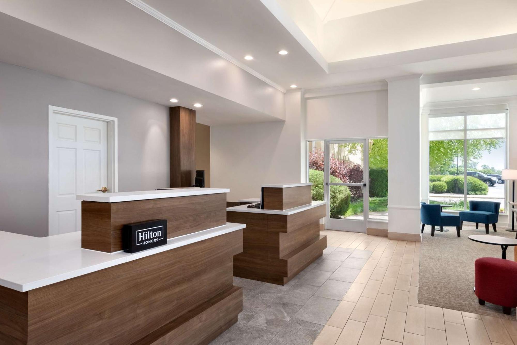 Hilton Garden Wayne 3*