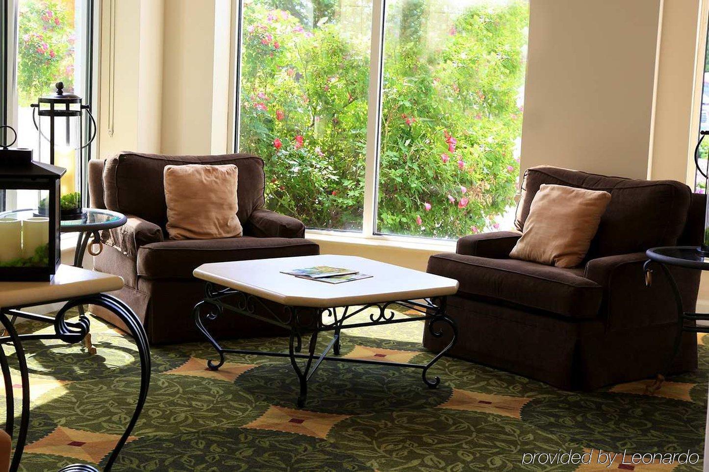 Hilton Garden Wayne Hotel 3*