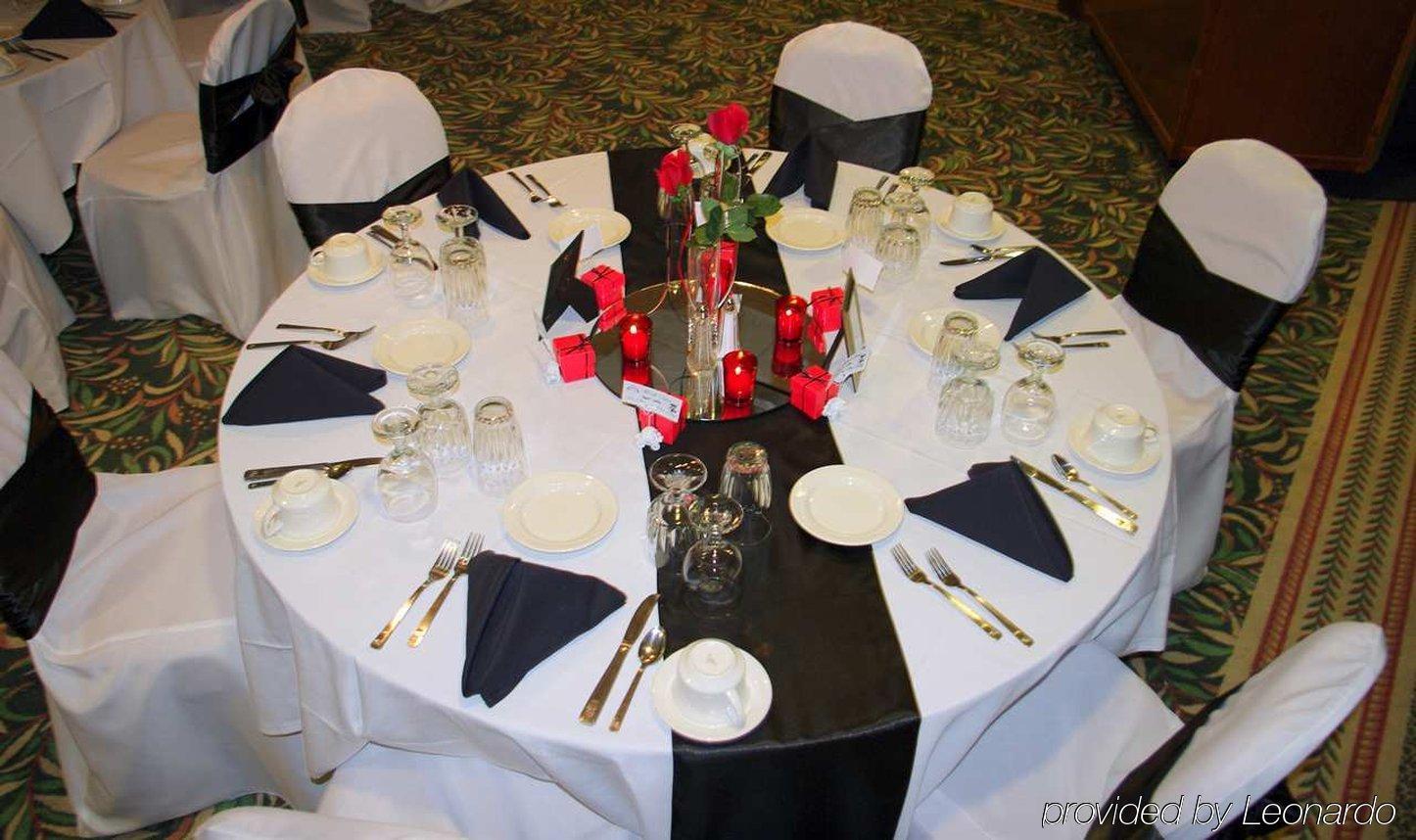 Hilton Garden Wayne 3* Ellisville