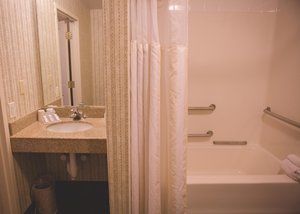 Hilton Garden Wayne 3*